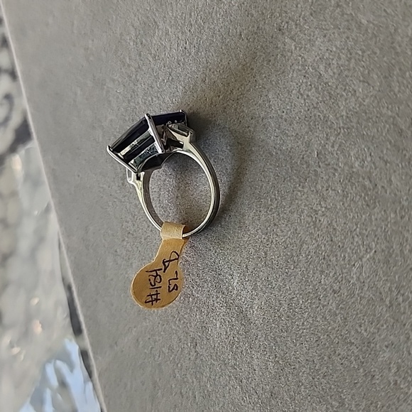 Sterling silver and blue sapphires, sz 8 - Picture 2 of 6